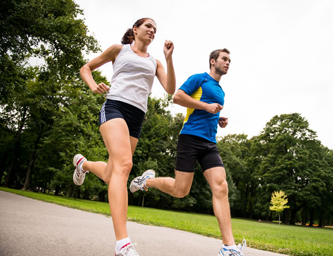 Kolagen oceníte při sportu, zejména při běhání, protože podporuje a regeneruje vazy a chrupavky. 