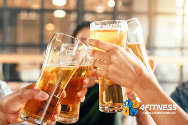 Alkohol si čas od času můžete dát, ale ne po sportu nebo před ním